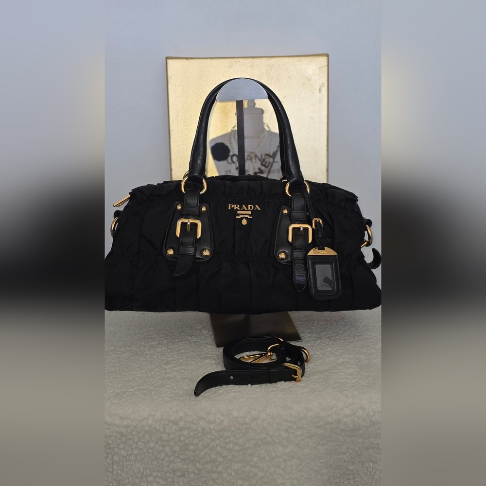 PRADA BLACK NYLON GAUFRE GATHERED TESSUTO ZIPPED SHOULDER BAG 2 Ways